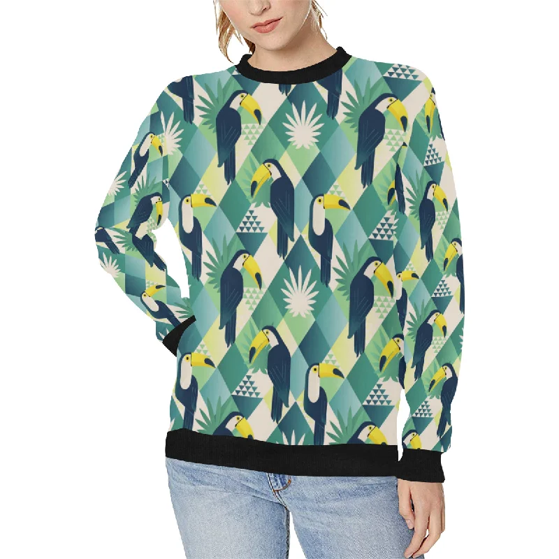 Toucan tropical leaves design pattern Women's Crew Neck Sweatshirt