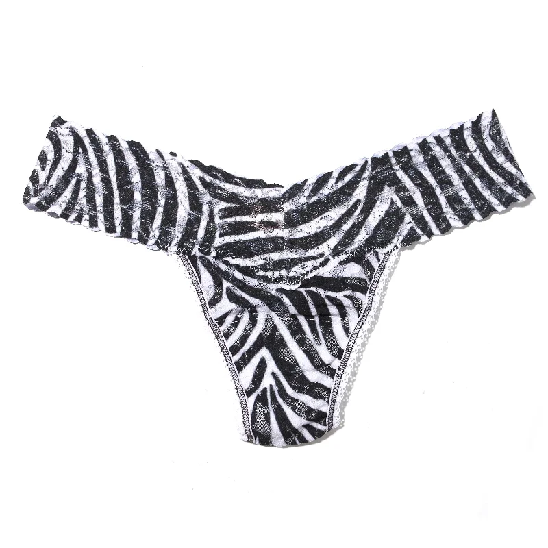 Petite Signature Lace Low Rise Thong | A To Zebra