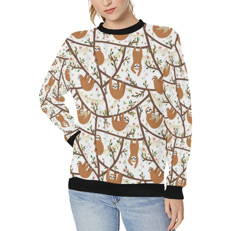 Sloths hanging on the tree pattern Women's Crew Neck Sweatshirt